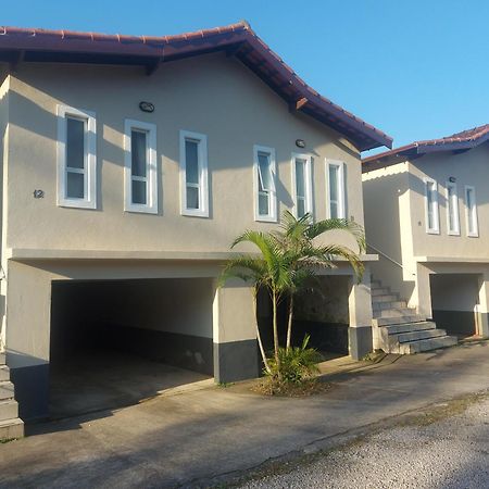 Casa Condominio 250M Praia Maranduba Wifi Churrasqueira Ubatuba Exterior photo